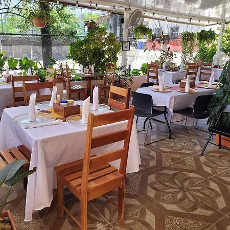 Saint Charles Inn, Belize Central America Punta Gorda Eksteriør billede